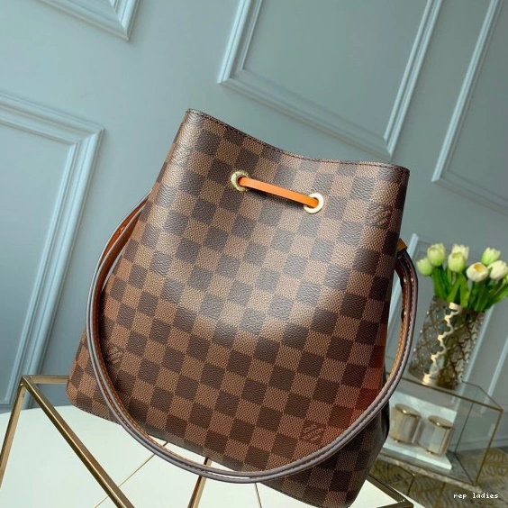 Cheap LOUIS NÉONOÉ VUITTON 0812